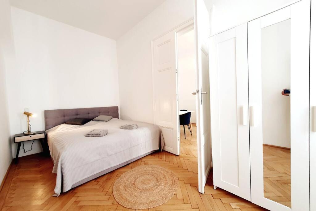 Savoir Vivre Apartments Rosinagasse Вена Экстерьер фото